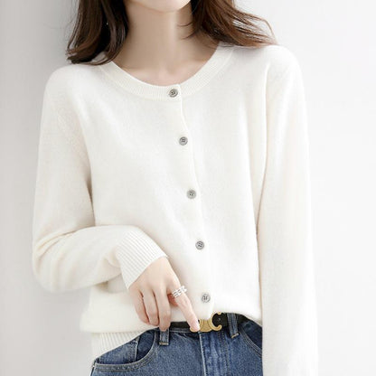 Thin loose outerwear inner sweater