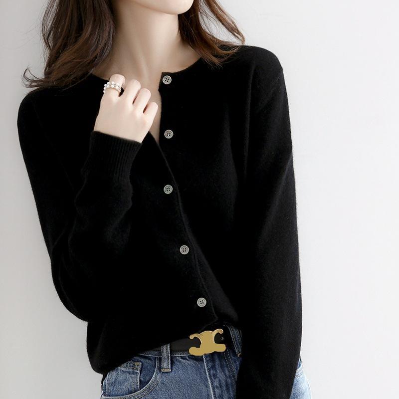 Thin loose outerwear inner sweater